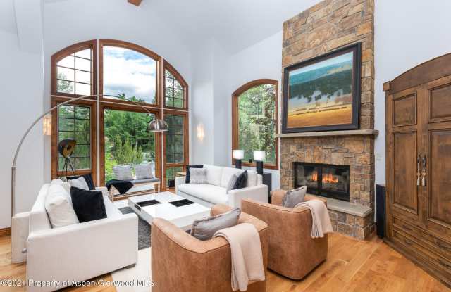 197 E Lupine Drive Gallery 2