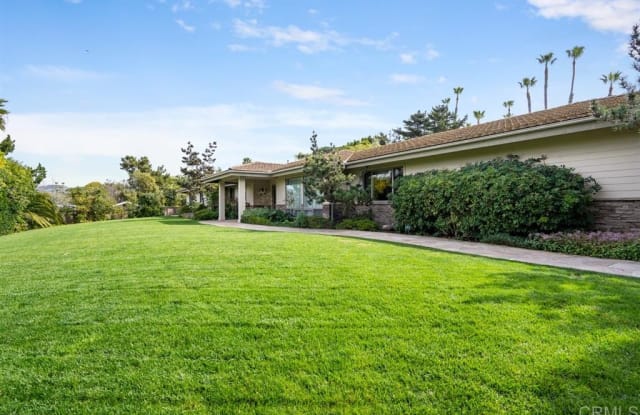 17125 Calle Corte - 17125 Calle Corte, Rancho Santa Fe, CA 92067