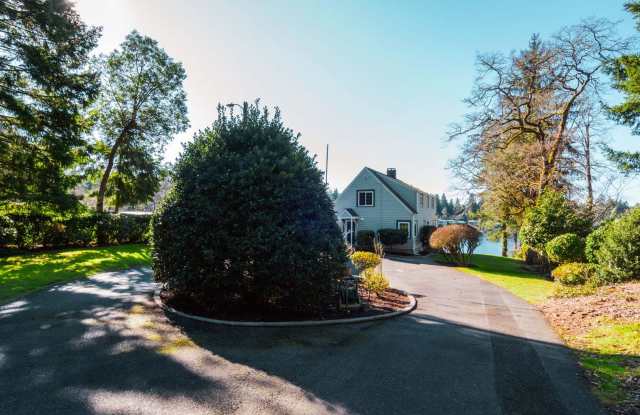 Steilacoom Lake Waterfront Home with Private Dock & Stunning Views Gallery 3