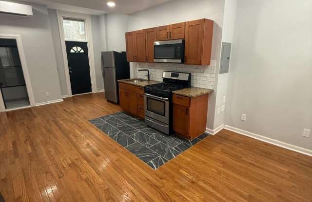 1734 W GIRARD Avenue Gallery 2