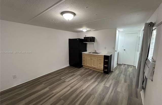 11942 N Branch Rd photos photos