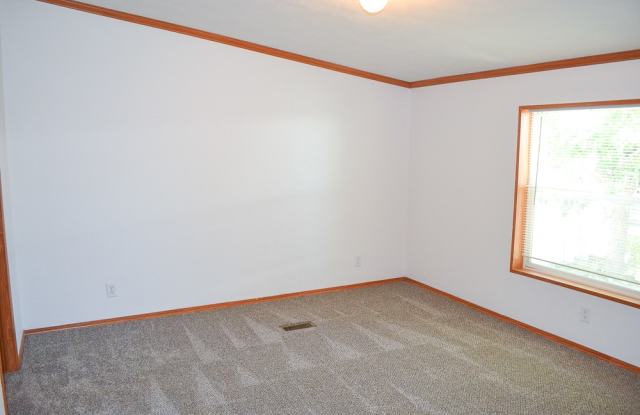 1029 Glen Creighton Drive Gallery 3