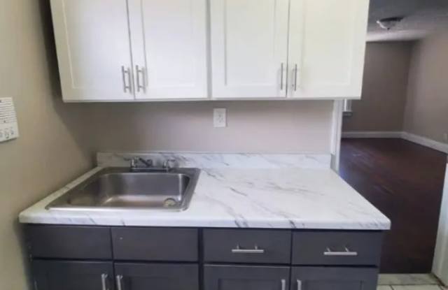 1040 Grove St photos photos