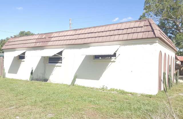5015 Mecaslin Dr Gallery 2