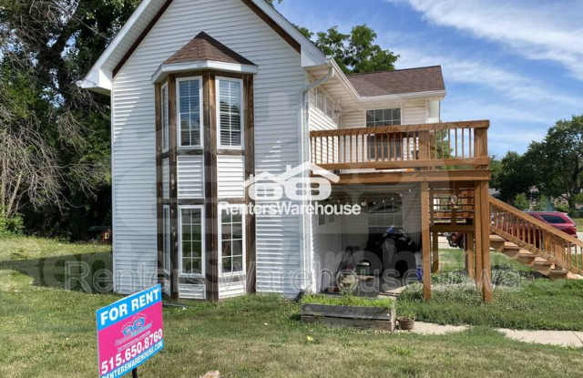 2905 Hickman Road - 2905 Hickman Road, Des Moines, IA 50310