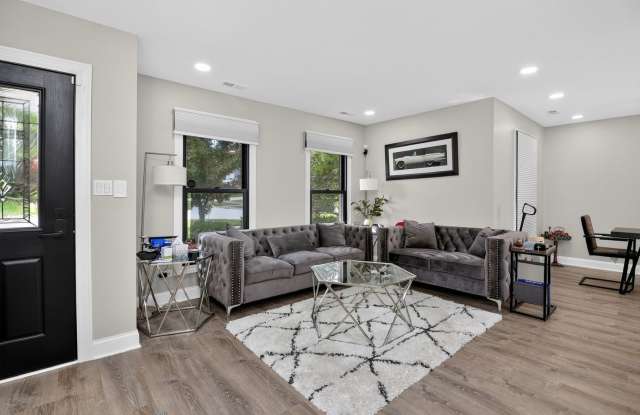 16 Majestic Drive Gallery 2