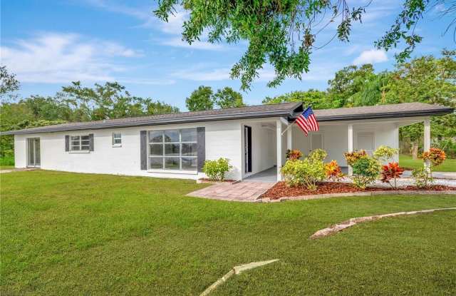 617 LAKE HOLLOWAY BOULEVARD photos photos