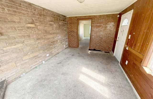 3 BED 2 BATH BEAUTIFUL SINGLE FAMILY HOME photos photos