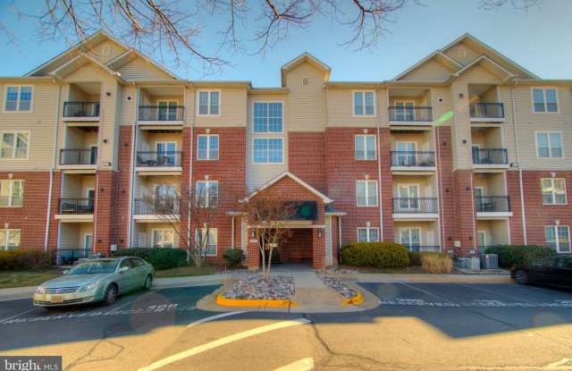 1591 SPRING GATE Drive unit: 3406 photos photos