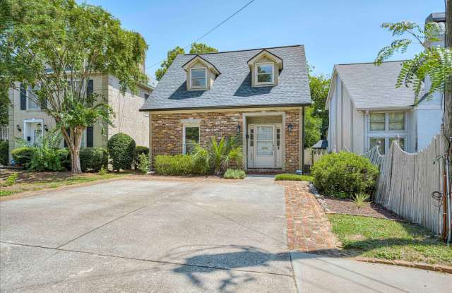 1054 Hickman Road photos photos