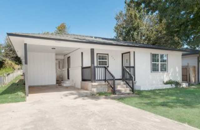 725 West Brock Street photos photos