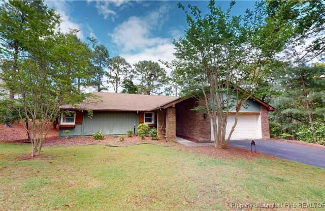 10 Emerald Lane - 10 Emerald Lane, Pinehurst, NC 28374