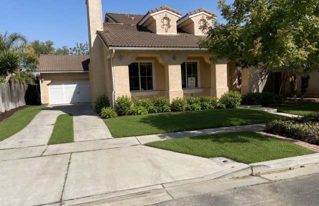 Beautiful 3-Bedroom Home for Rent in Bradley Square! Gallery 1
