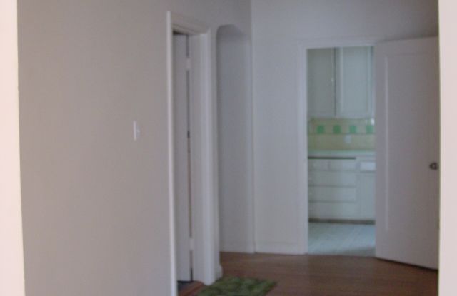 1600 Clement Street Gallery 3