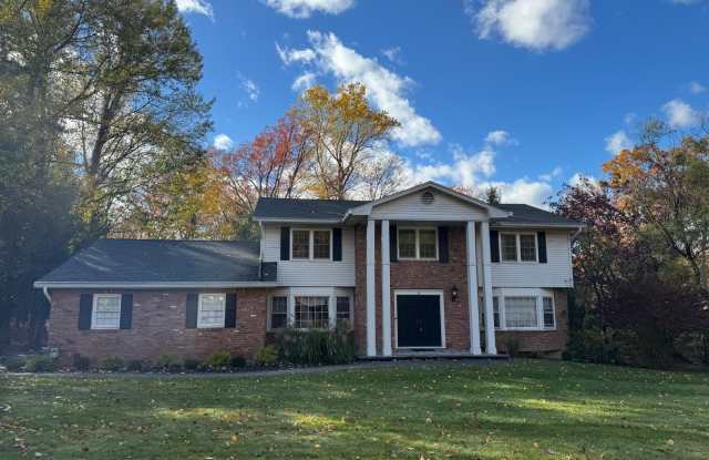 24 Beaumont Drive photos photos