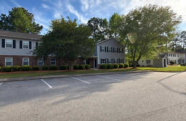 211 Cordell Circle Gallery 1