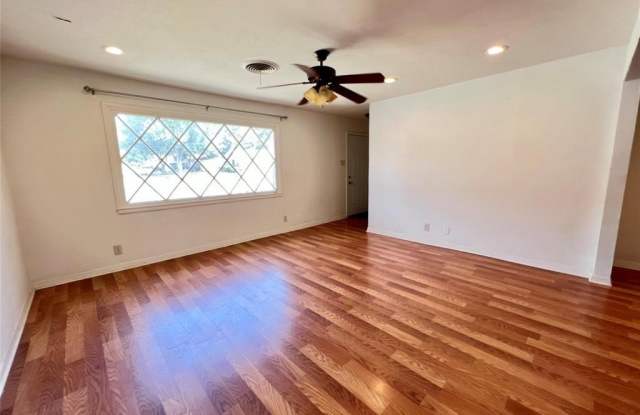 3920 Williams Road Gallery 3