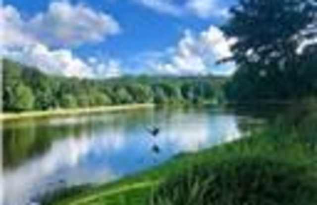 386 Teal Court Gallery 2
