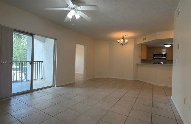 5016 Lantana Rd Gallery 2