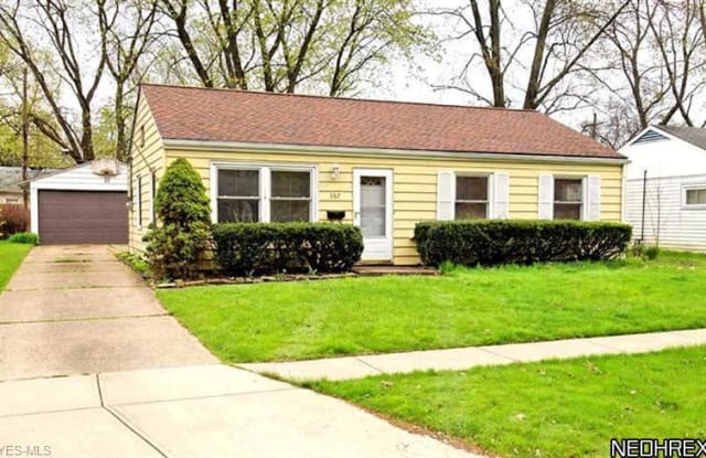 367 Adrian Dr - 367 Adrian Drive, Berea, OH 44017