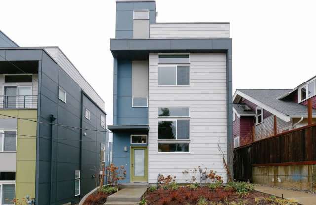 Beautiful High end Central District Home for Rent! photos photos
