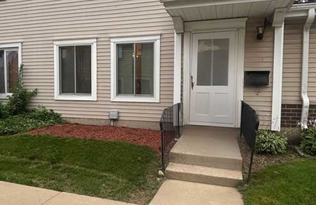 1595 Cove Drive photos photos