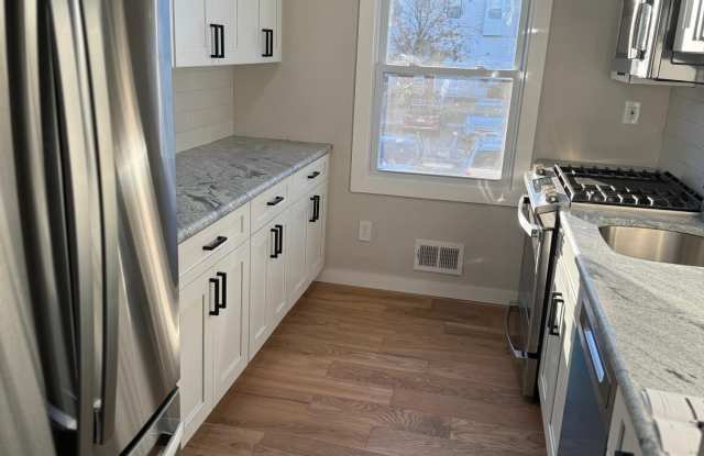 178 Sawmill Road Gallery 3