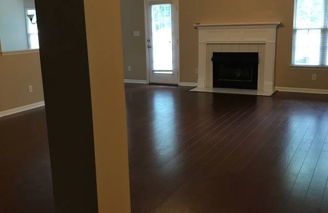 110 Bridgeway Lane Gallery 4