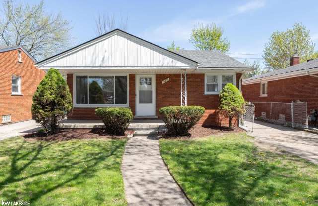19637 Country Club Drive photos photos
