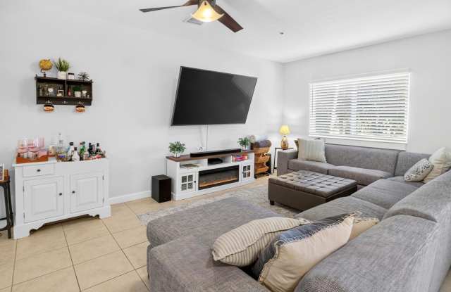 1209 COASTAL BAY Boulevard Gallery 4