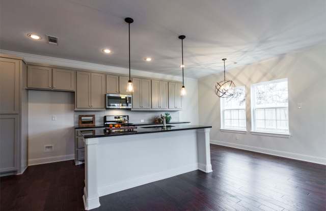 1801 Sutter Street - 1 Gallery 3