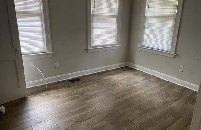 319 49TH Street W Gallery 4