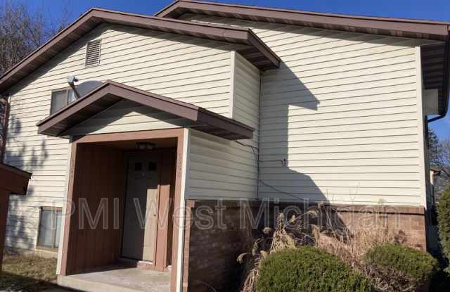 6063 In The Pines Dr SE photos photos