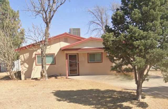 Fully Furnished 3 Bedroom, 2 Bathroom Home – Ideal for Traveling Professionals  Extended Stay Guests photos photos