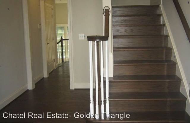 4544 Westhall Drive Gallery 3