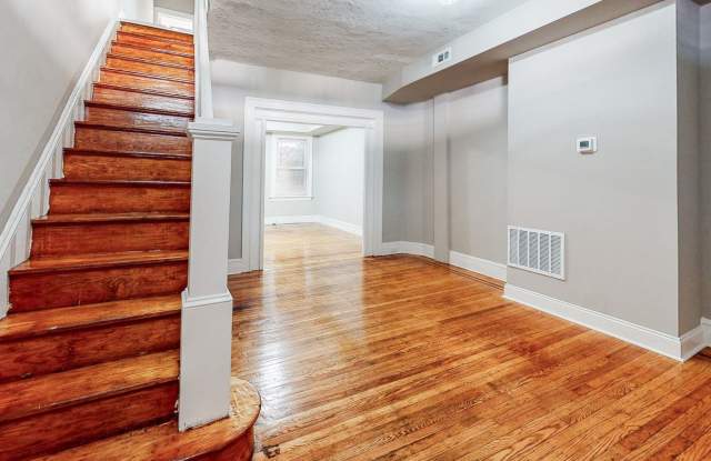 Spacious 3-Bedroom/ 1.5 Bathrooms home with Modern Amenities in East Baltimore Gallery 4