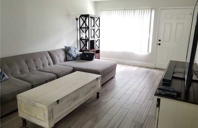 708 Jaywood Court Gallery 2