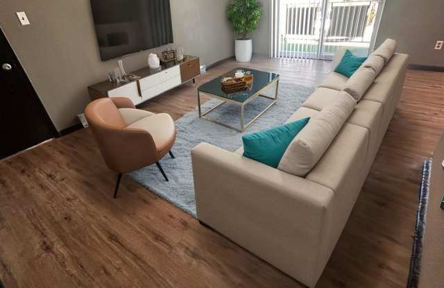 949 East Linden Street3 photos photos