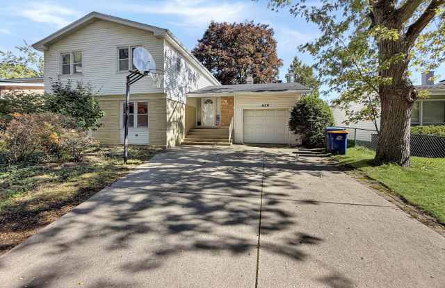629 Barberry Road Gallery 1
