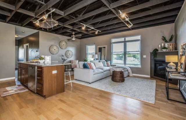1717 Olive Avenue photos photos