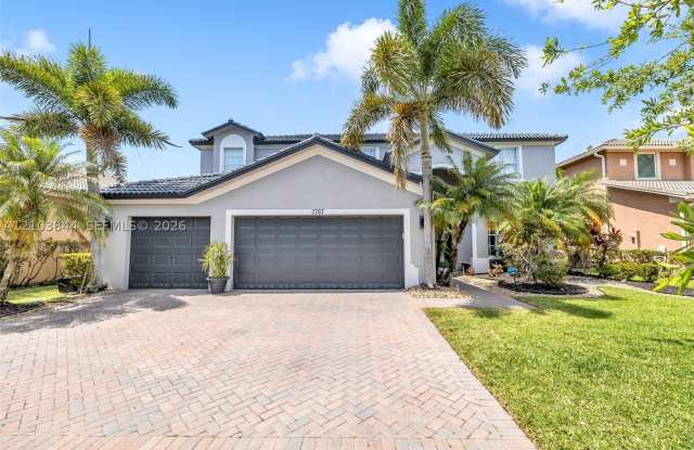 3767 W Gardenia Ave Gallery 1