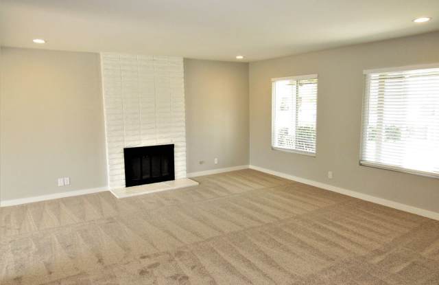 13782 Loretta Drive Gallery 3