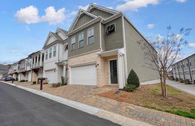 123 Village Green Avenue photos photos