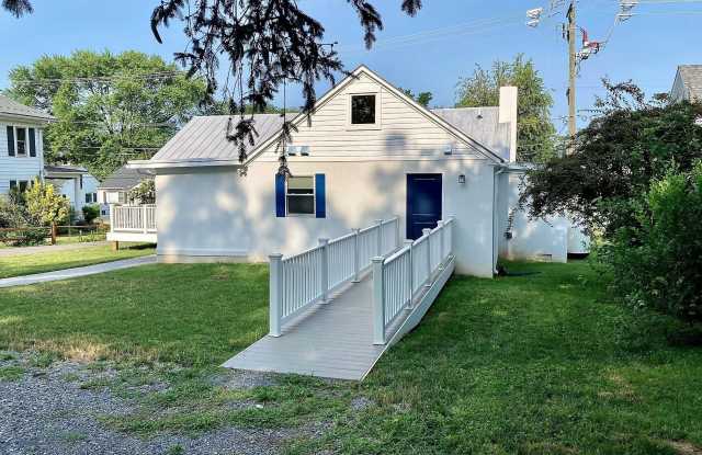 150 N HATCHER Avenue Gallery 3