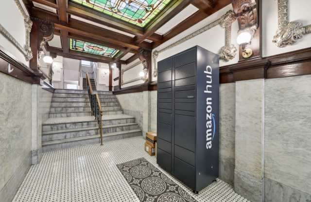 840 CALIFORNIA Apartments Gallery 4