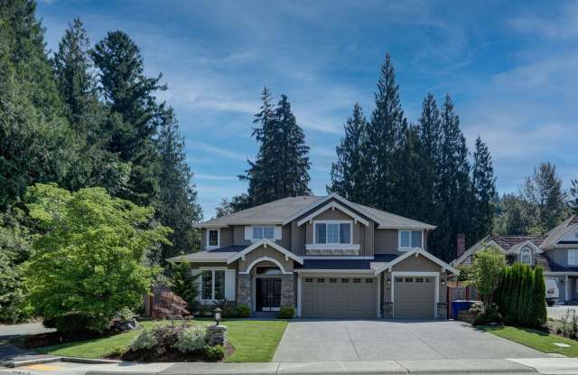 Spacious Custom Home with High-End Finishes Near Lake Sammamish photos photos