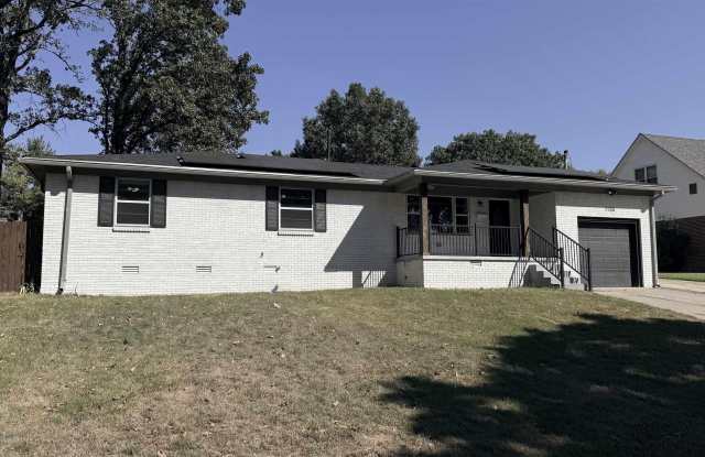 1104 Coulter Road Gallery 2