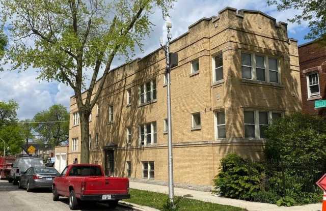 3636 W Iowa Street unit: Bf photos photos