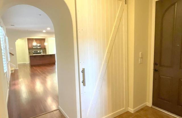 7664 Stoneleaf Road Gallery 3