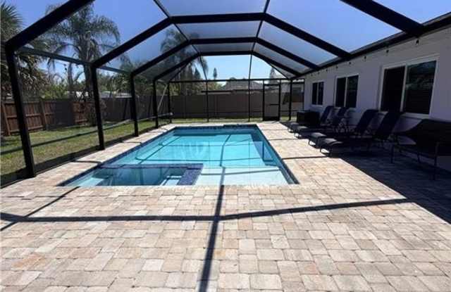 761 SW Ravenswood Lane photos photos